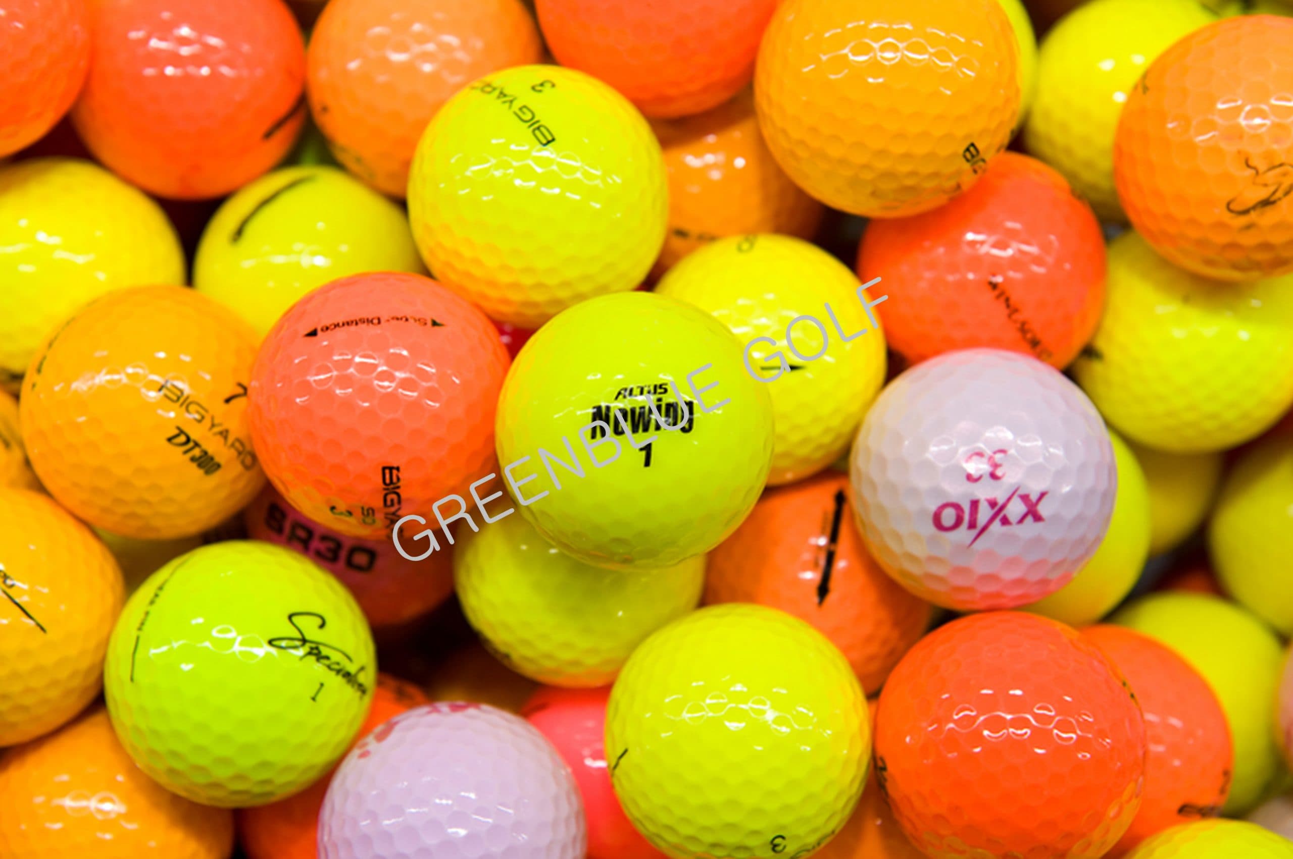 100 mixed Colour Golf Balls Mint / Near Mint / Standard / B grade. PERFECT FOR CASUAL PLAY ★THIS MONTH SPECIAL SALE★