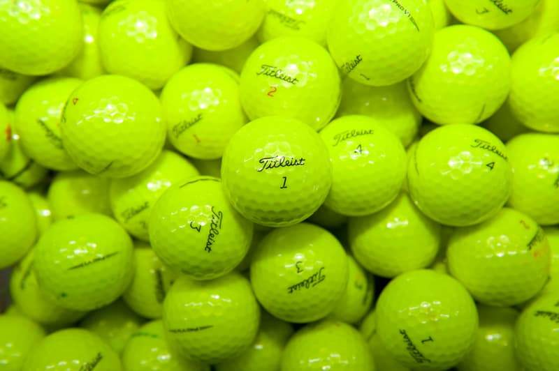 1 Dozen Titleist Pro V1 / V1X Yellow Golf Balls Near MINT Grade (with pen marks)
