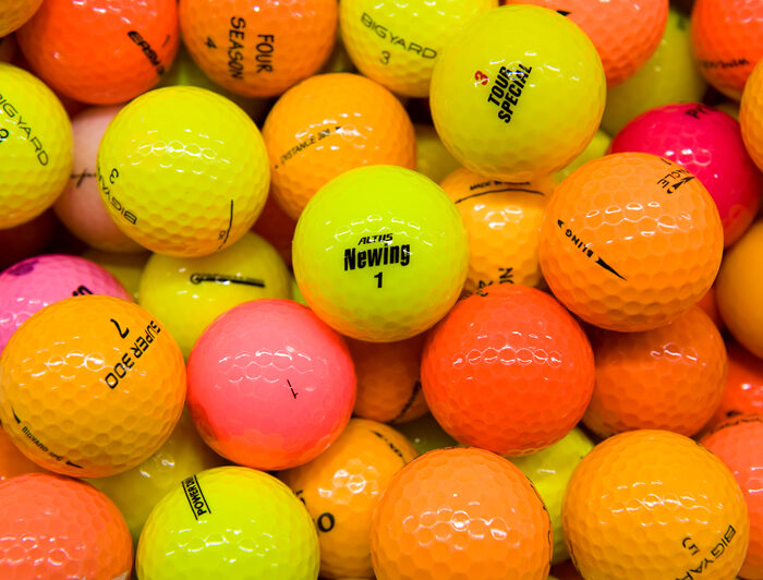 100 mixed Brand Colour Golf Balls Mint / Near Mint Grade